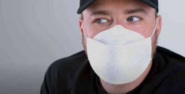 Apple製フェイスマスクの開封動画