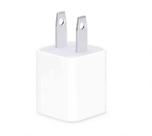 Apple、オンラインスタでUSB-A接続電源アダプタの「Apple 5W USB電源アダプタ」が売り切れ状態で販売終了