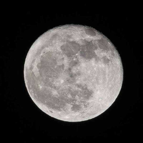 ［ヘルス＆サイエンス］月が人間の睡眠に与える影響