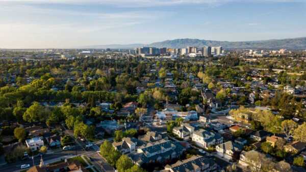 シリコンバレーにおけるイノベーションと起業家精神の未来に関する現状と課題