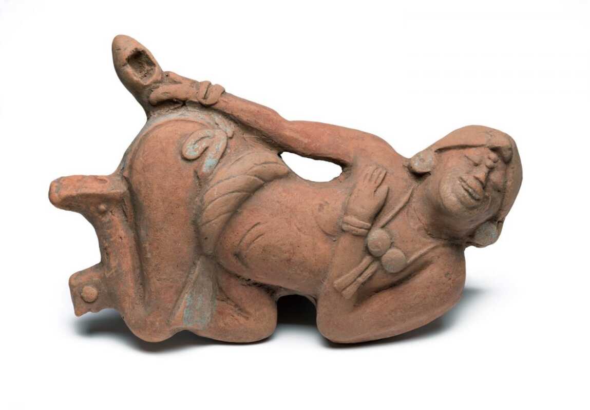 マヤ族の儀式における多様な薬物使用習慣